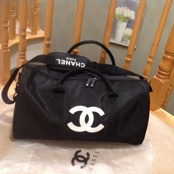 Authentic Chanel Travel Bag Gym bag Duffle VIP - Picture 3 of 8